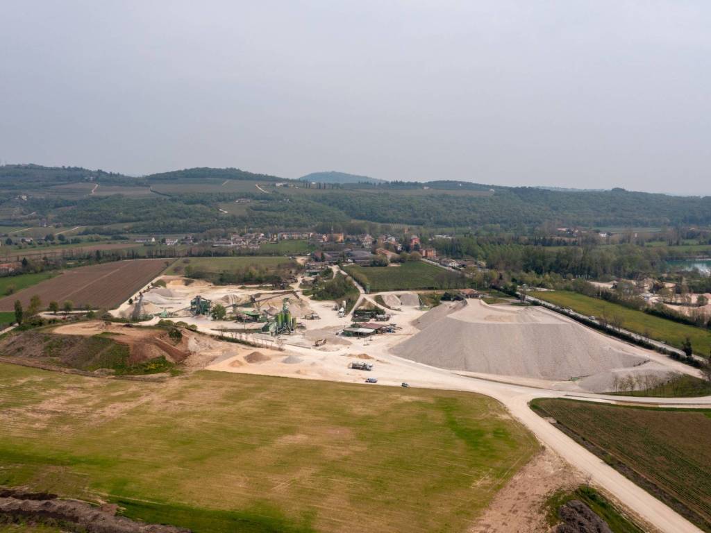 Terreno a Verona in Via Falcona, 18 - Foto 2