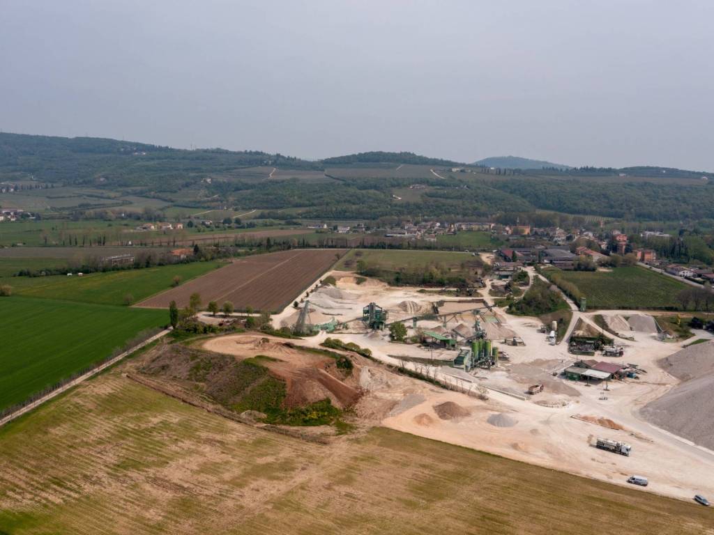 Terreno a Verona in Via Falcona, 18 - Foto 3