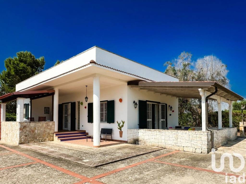 Villa a Carovigno in LocalitÃ Grotta Miranda - Foto 2