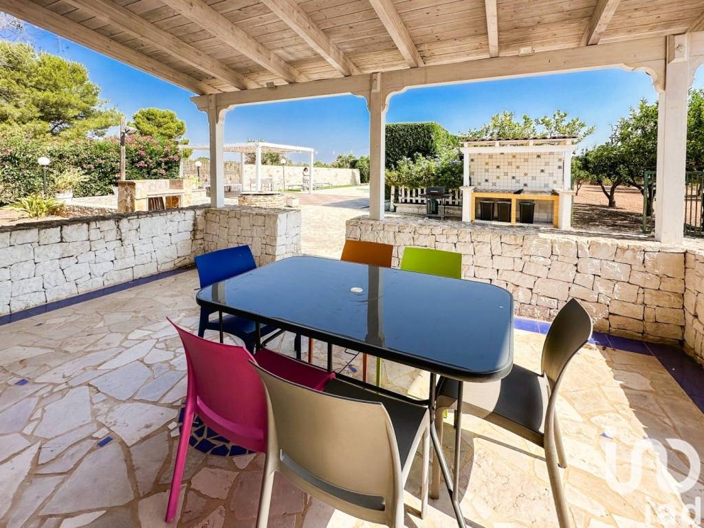 Villa a Carovigno in LocalitÃ Grotta Miranda - Foto 3