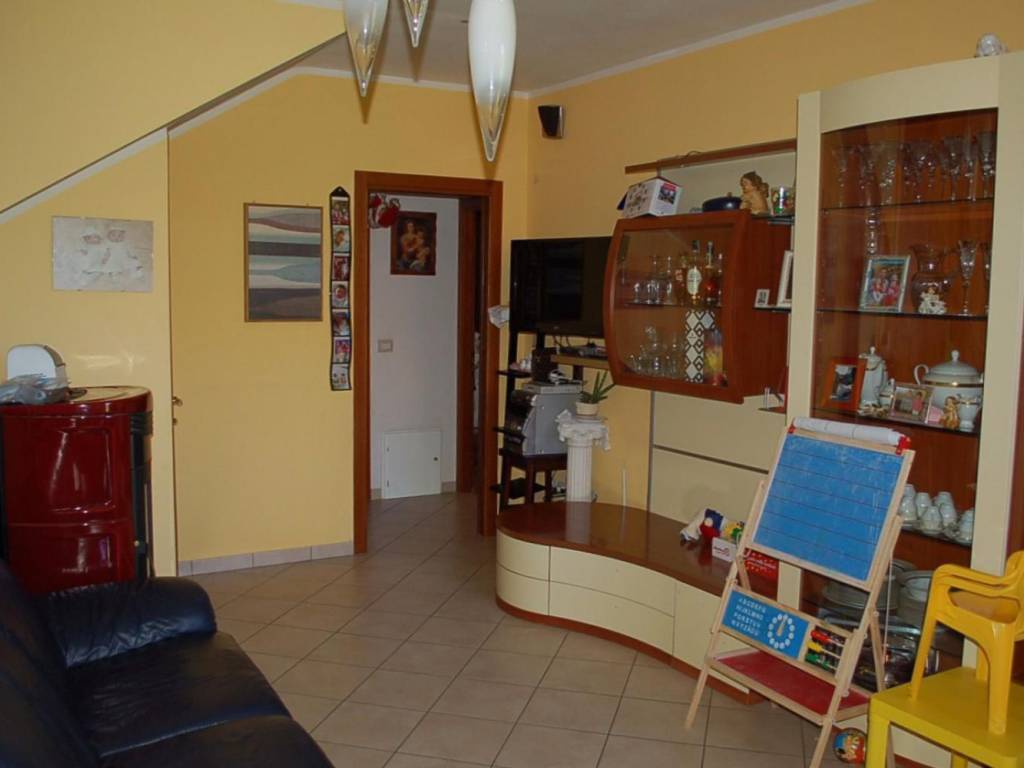 Appartamento a Castiglione del lago in Via dei Cedri - Foto 3