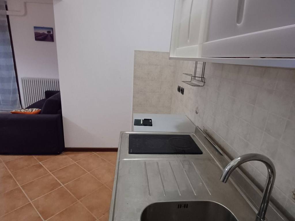 Appartamento a Trezzano sul naviglio in Via Benedetto Croce, 1 - Foto 5