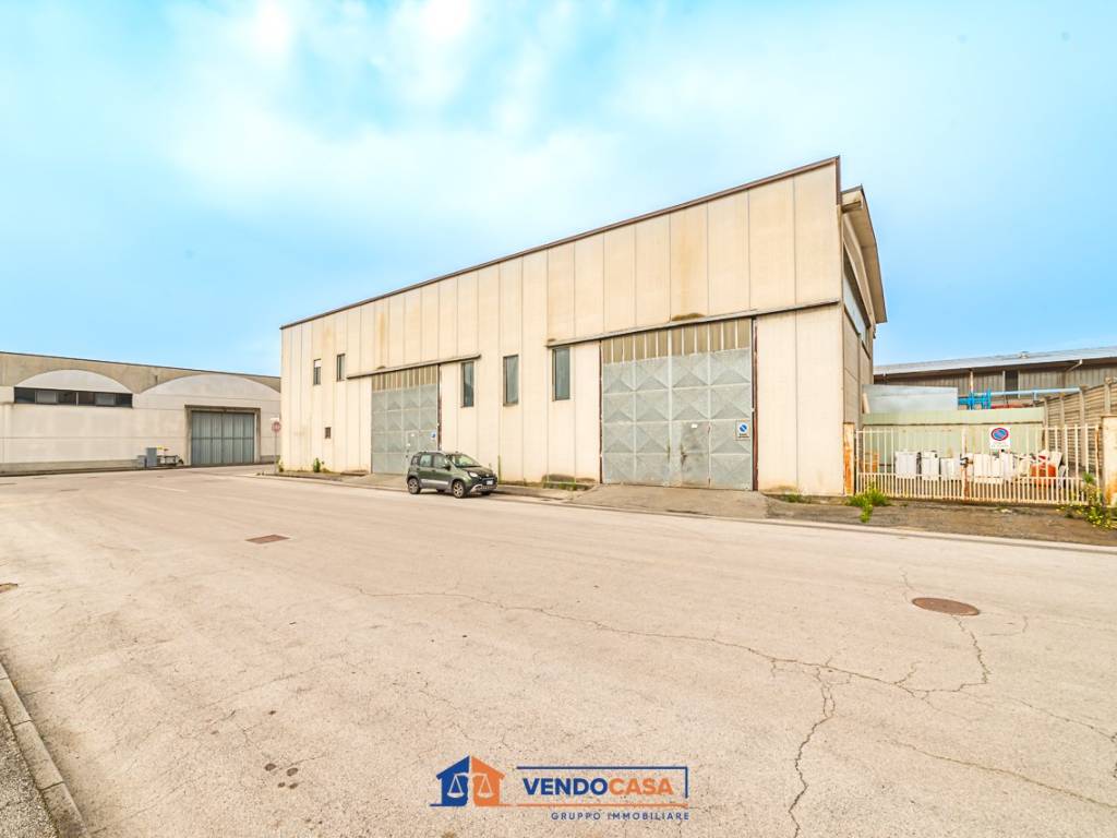 Immobile a Savigliano in Via dell'Artigianato, 29 - Foto 5