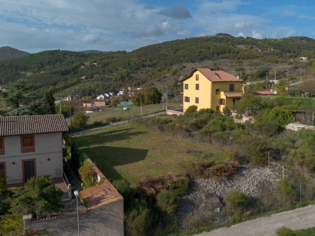 Terreno a L'aquila in Via Edoardo Scarfoglio, 27 - Foto 4