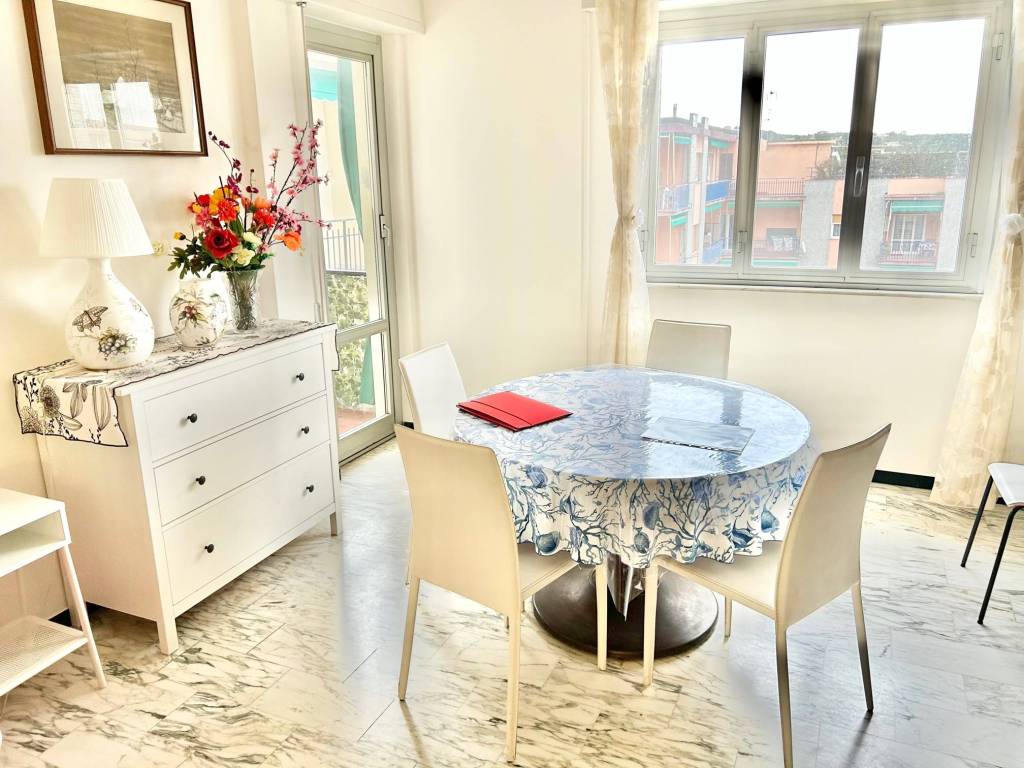 Appartamento a Albissola marina in Piazza Lombardia - Foto 4