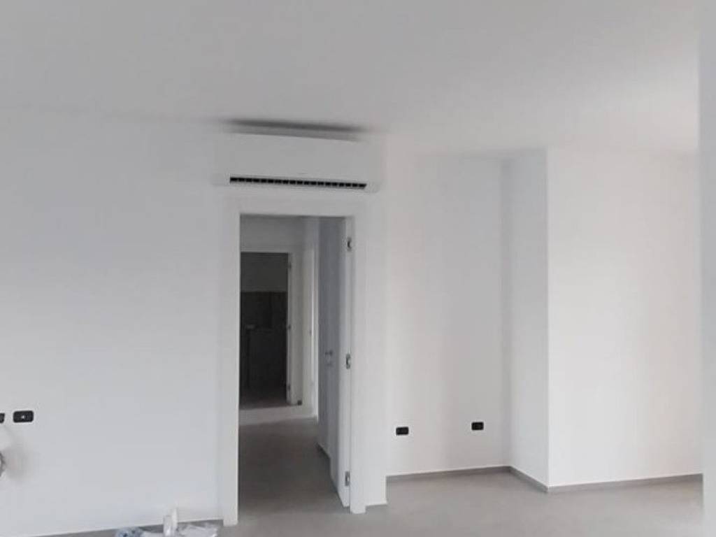 Appartamento a Trentola-ducenta in Via Giovanni Leone - Foto 1