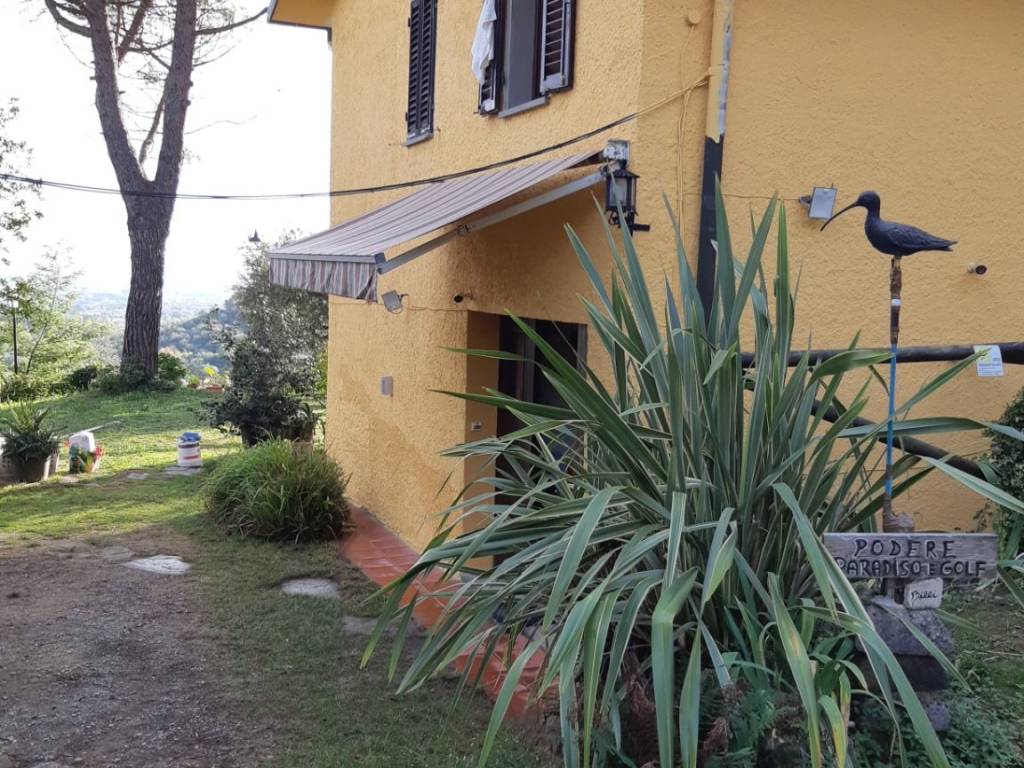 Rustico / casale a Monsummano terme in Piazza Giuseppe Giusti, 55 - Foto 2