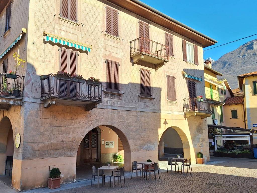 Immobile a Mandello del lario in Piazza 25 Aprile, 4 - Foto 3