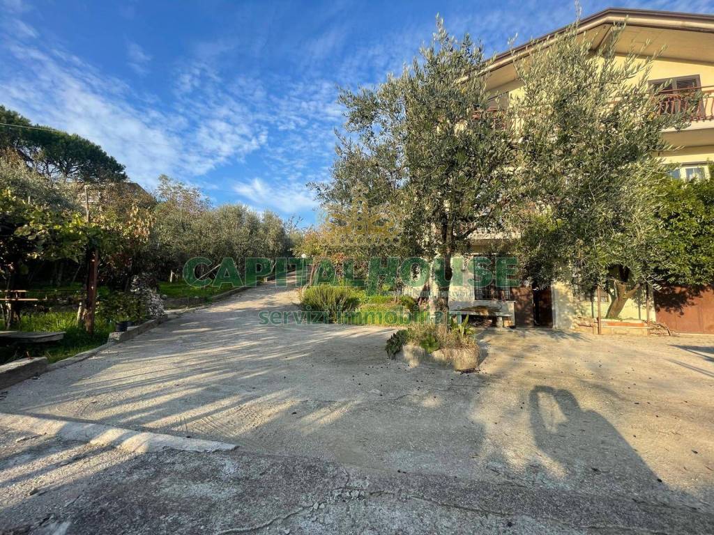 Villa a Capriglia irpina in Via Nazionale, 14 - Foto 5