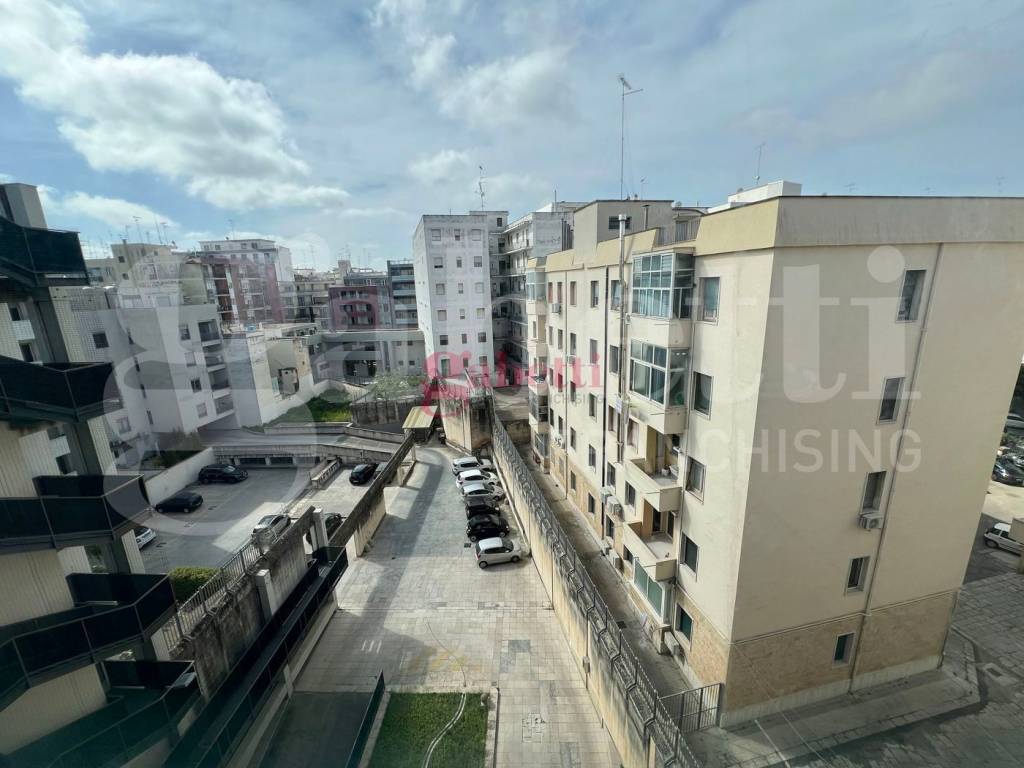 Box / garage a Lecce in via Salandra, 19 - Foto 2