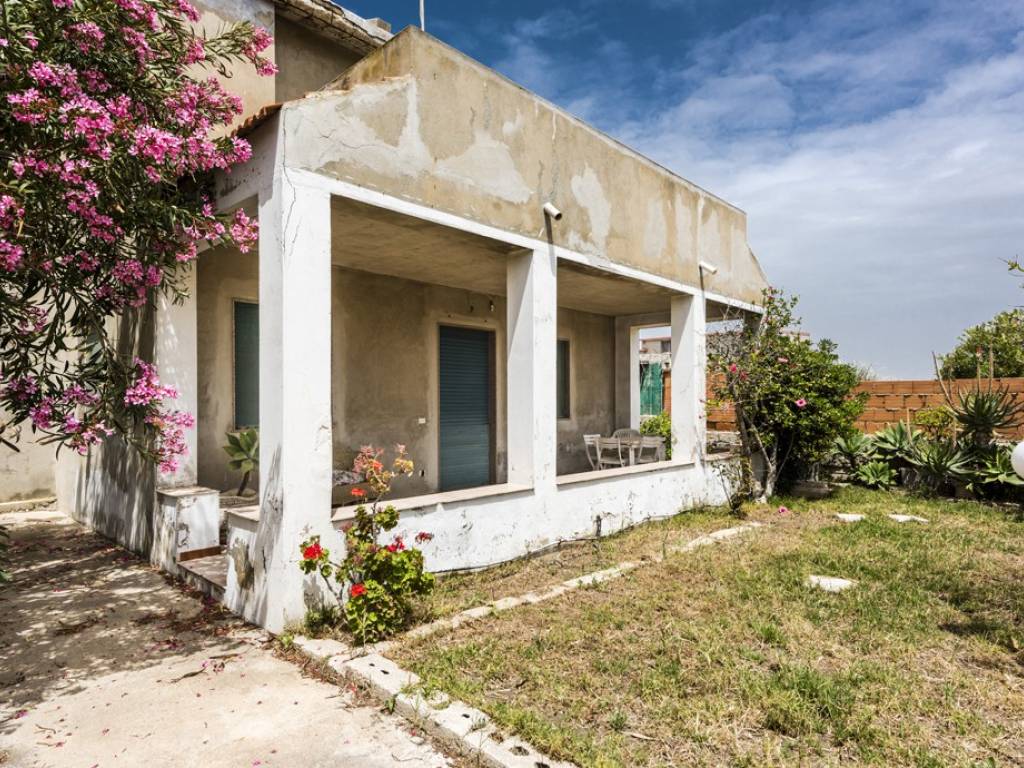 Casa indipendente a Ispica in Via delle Noci di Cocco - Foto 2
