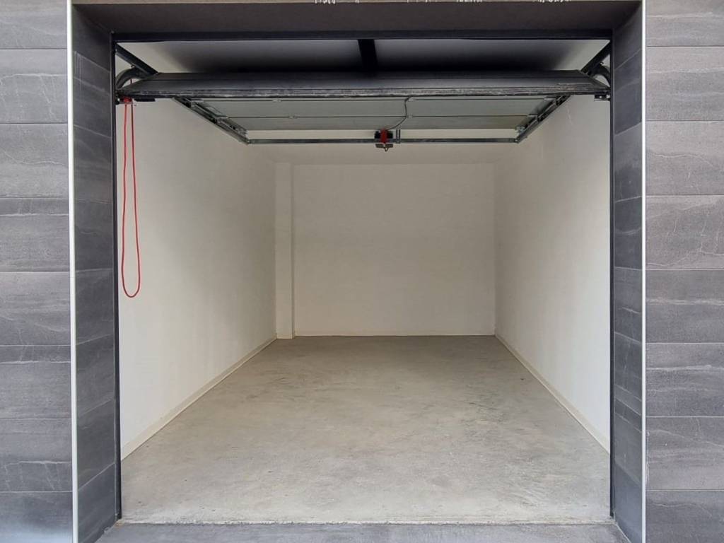 Box / garage a Montesilvano in Via Cerrano, 25 - Foto 3