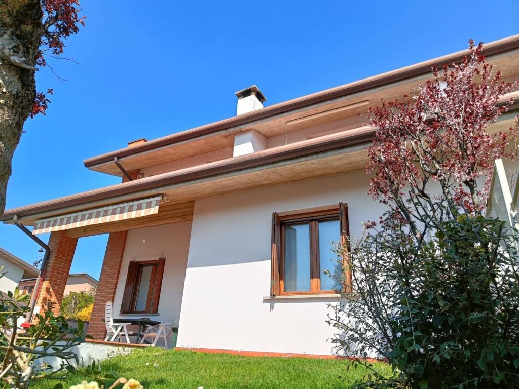 Villa a Castiglione delle stiviere - Foto 4