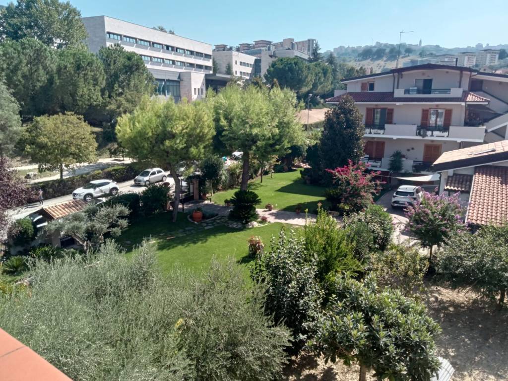 Attico / mansarda a Chieti in Via Luigi Polacchi - Foto 2