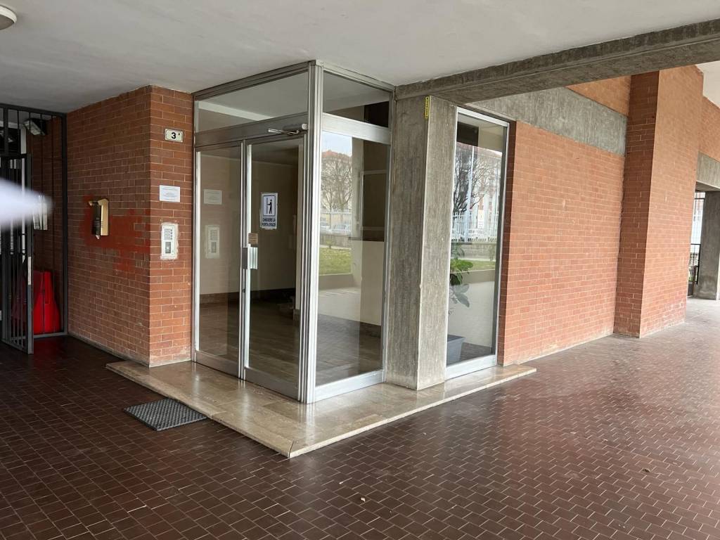 Appartamento a Saluzzo in Via Vittime di Brescia, 5 - Foto 2