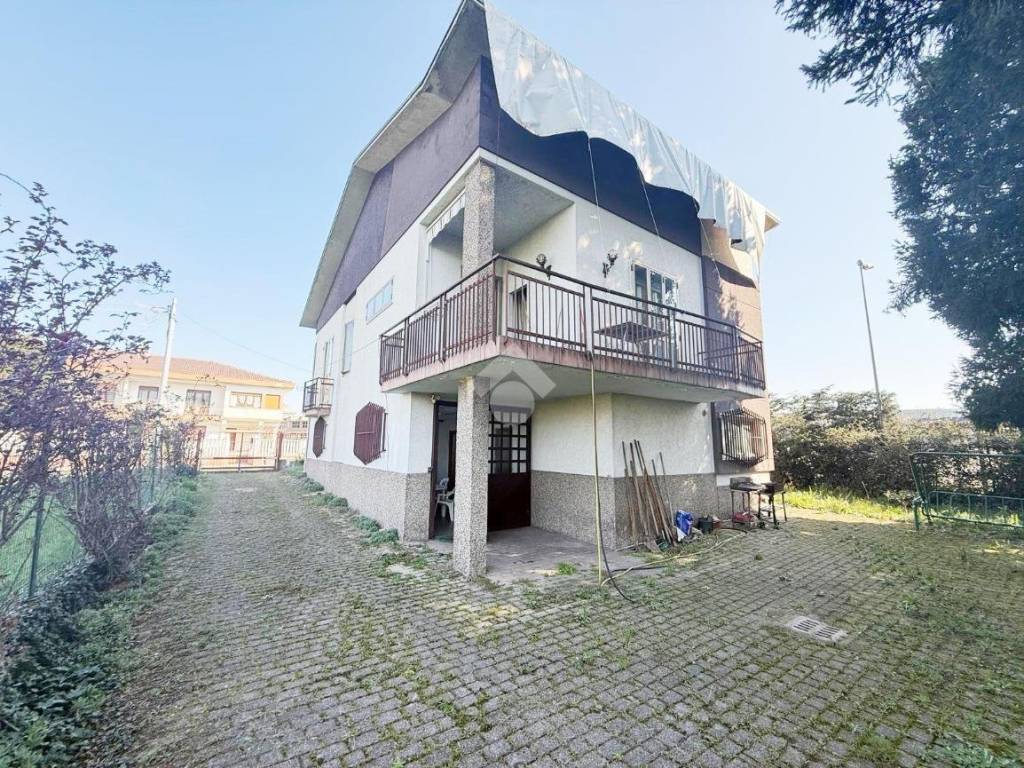 Villa a Gerenzano in Via Ugo Foscolo, 30 - Foto 5