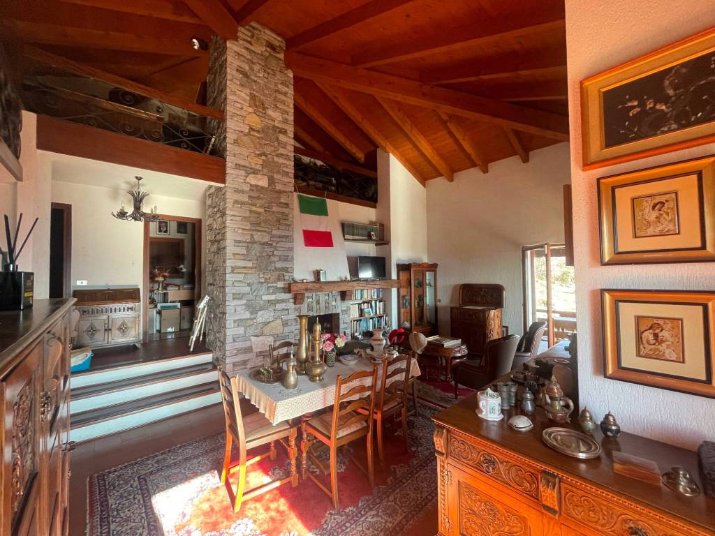 Villa a Bee in Via Trento, 4 - Foto 5