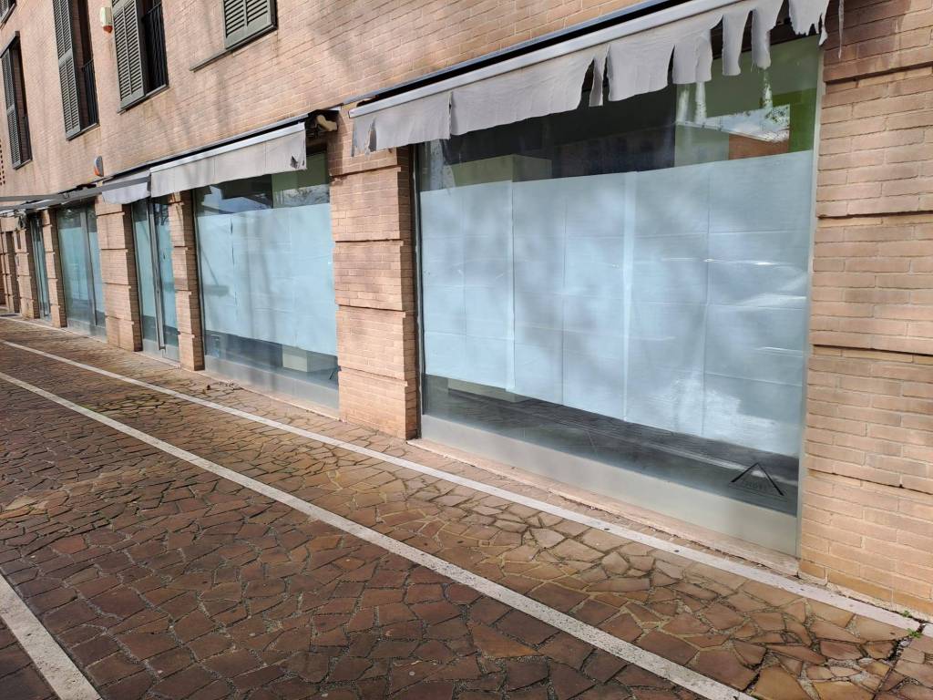 Immobile a Spoleto in Viale della Repubblica - Foto 4