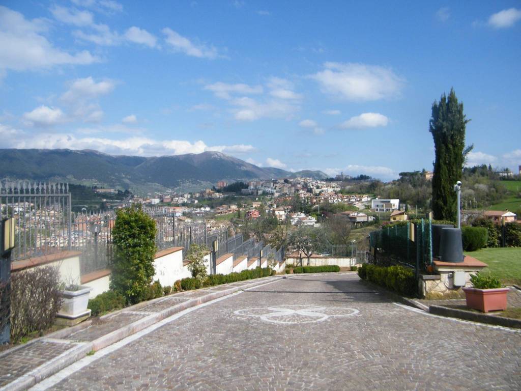 Villa a Alatri in Via Luigi Fiorletta - Foto 2