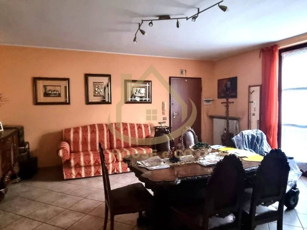 Appartamento a Gravellona lomellina in Via Longobardi - Foto 2