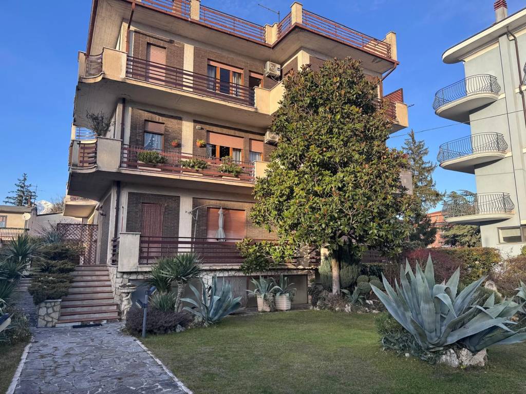 Appartamento a Avezzano in Via Mario Celio - Foto 2