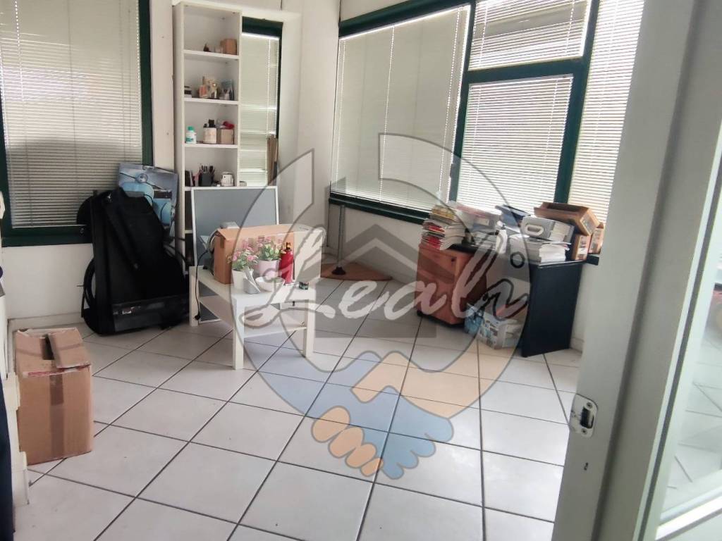 Immobile a Tolentino in VIA SANDRO PERTINI, 80 - Foto 4