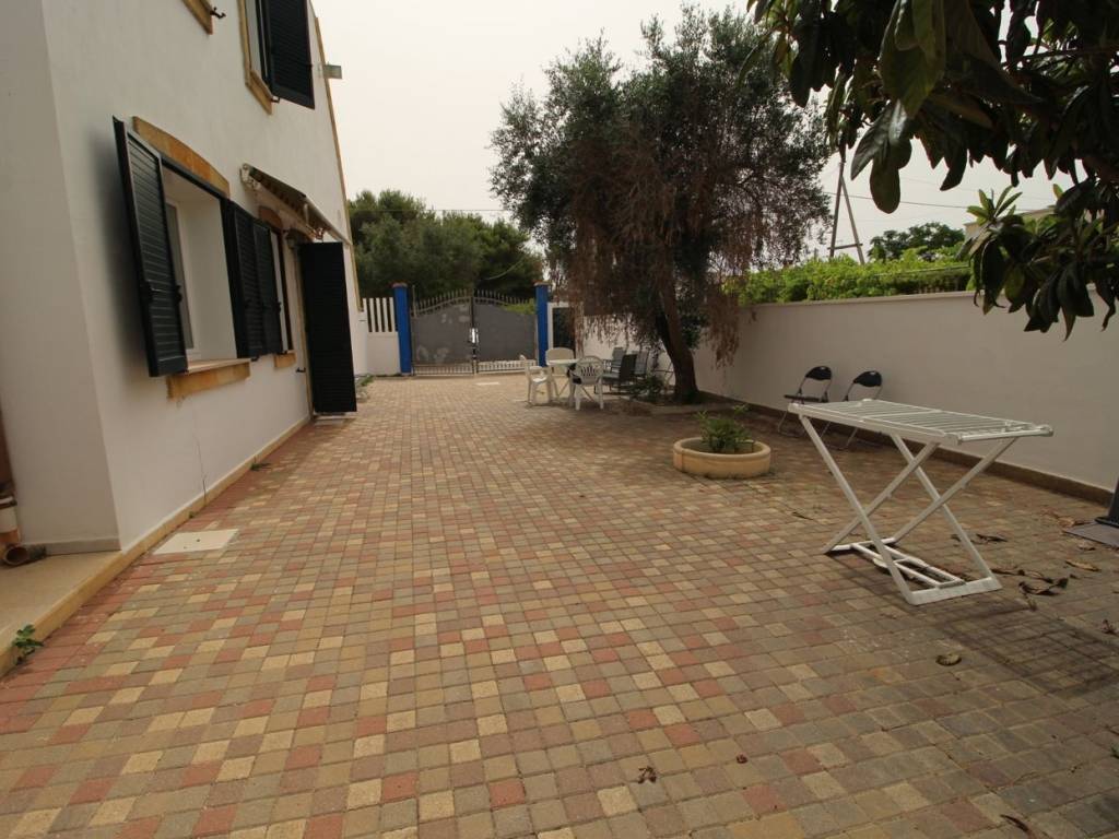 Appartamento a Manduria in Via Fano, 70 - Foto 3