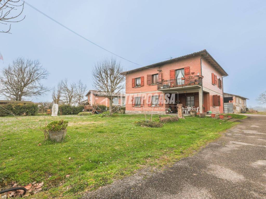 Villa a Budrio in Via Ronchi 32 - Foto 2