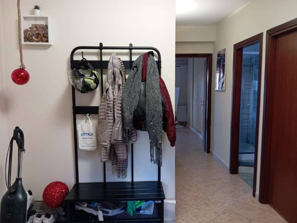 Appartamento a Campofelice di roccella in piazza principe g. La Grutta - Foto 3