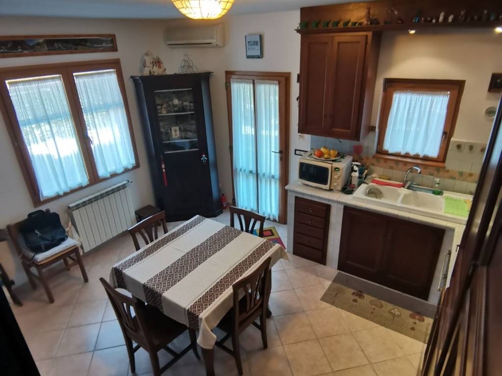 Casa indipendente a Orbetello in Via Aramo Marri, 21 - Foto 4