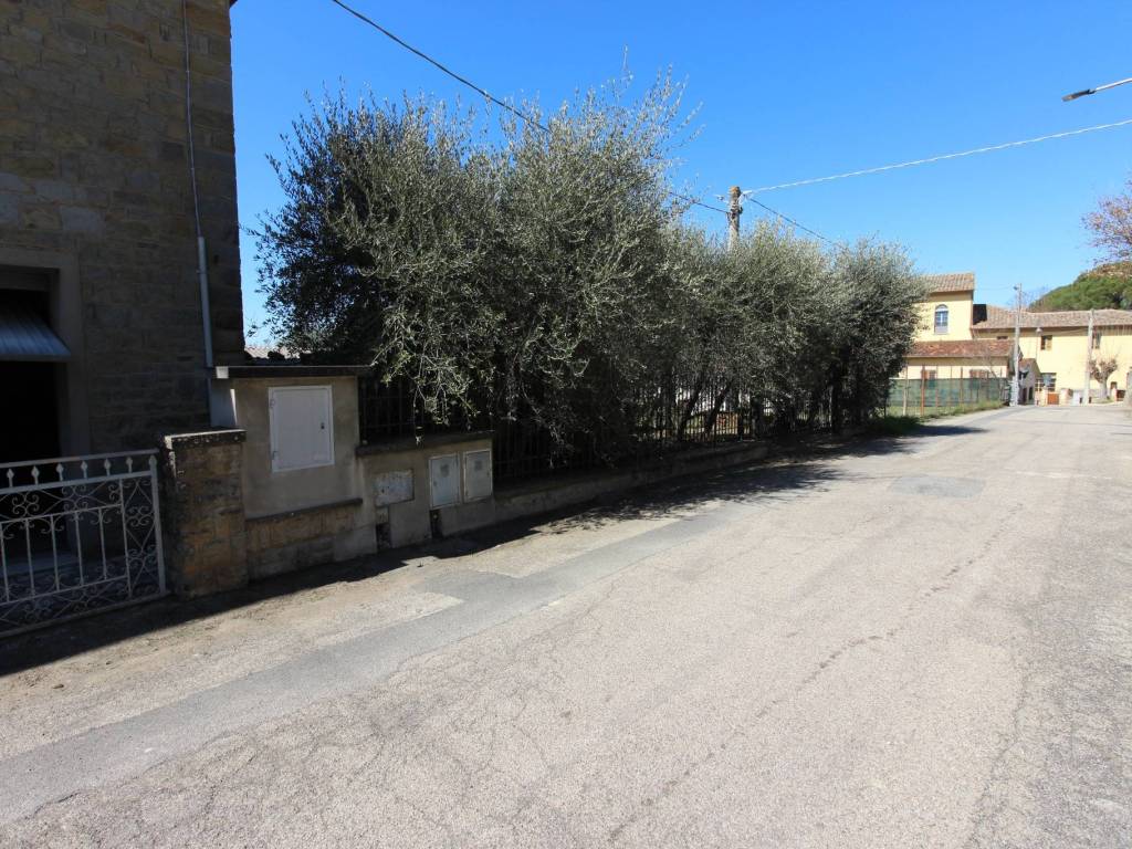 Appartamento a Castiglion fiorentino in Località Montecchio - Foto 5