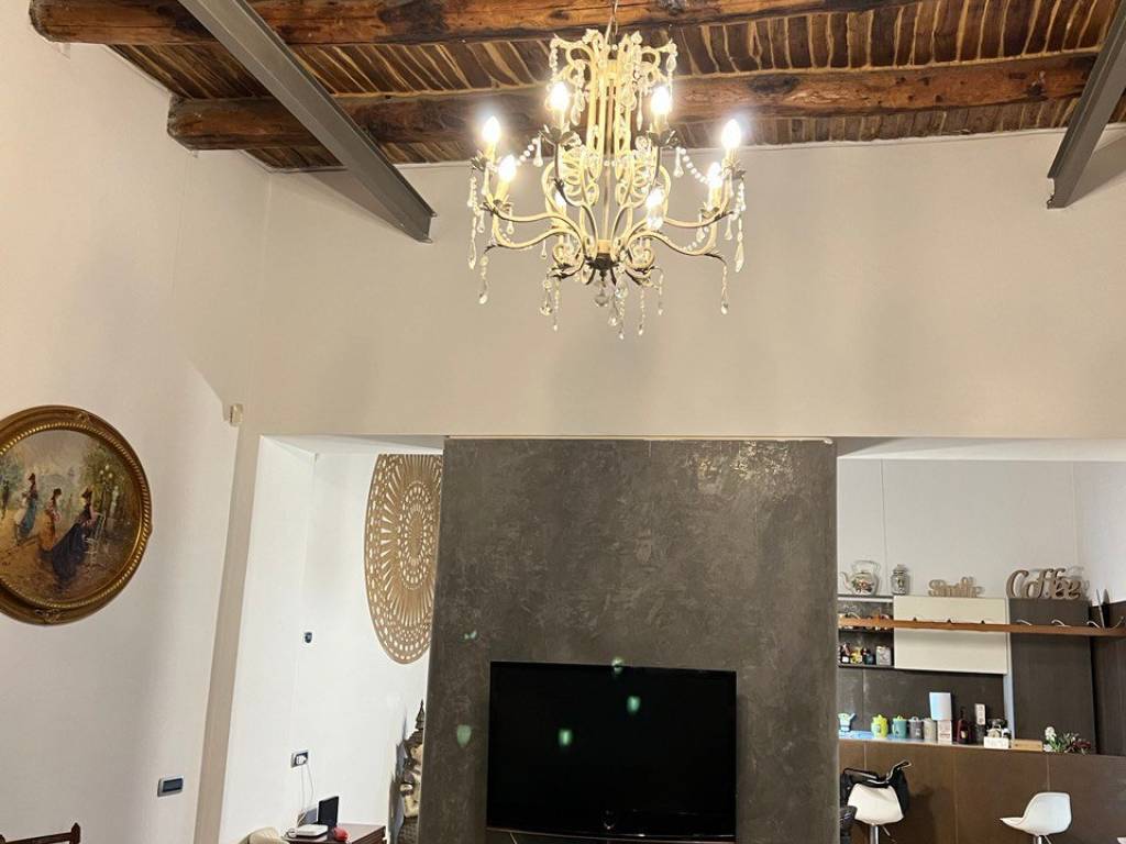 Appartamento a Napoli in Vico Monteroduni - Foto 2