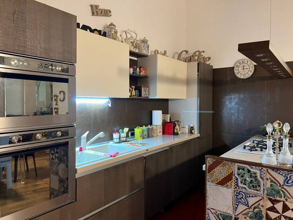 Appartamento a Napoli in Vico Monteroduni - Foto 5