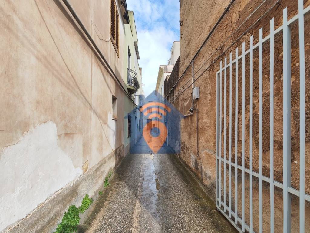 Casa indipendente a Castelvetrano in Via Domenico Cirillo - Foto 3