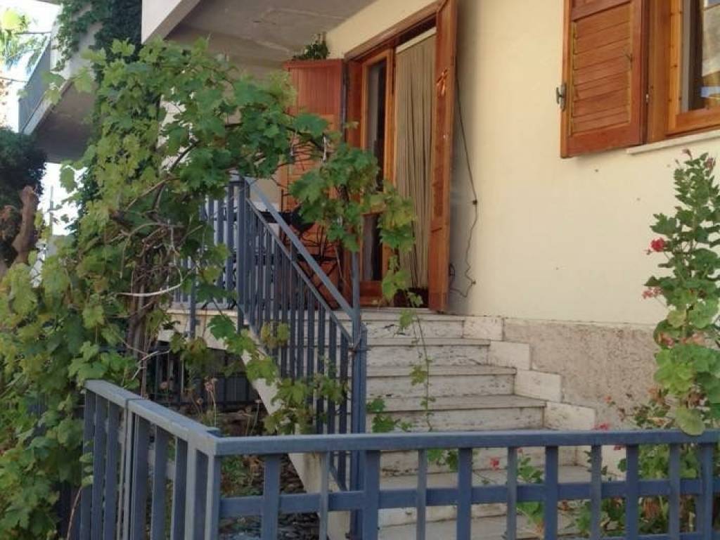 Appartamento a Sant'alessio siculo in Via Lungomare - Foto 3