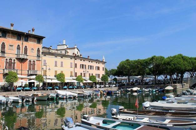 Palazzo / stabile a Desenzano del garda - Foto 5