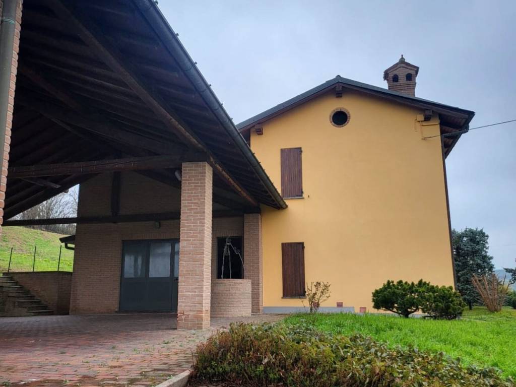 Villa a Agliano terme in SP59 - Foto 4