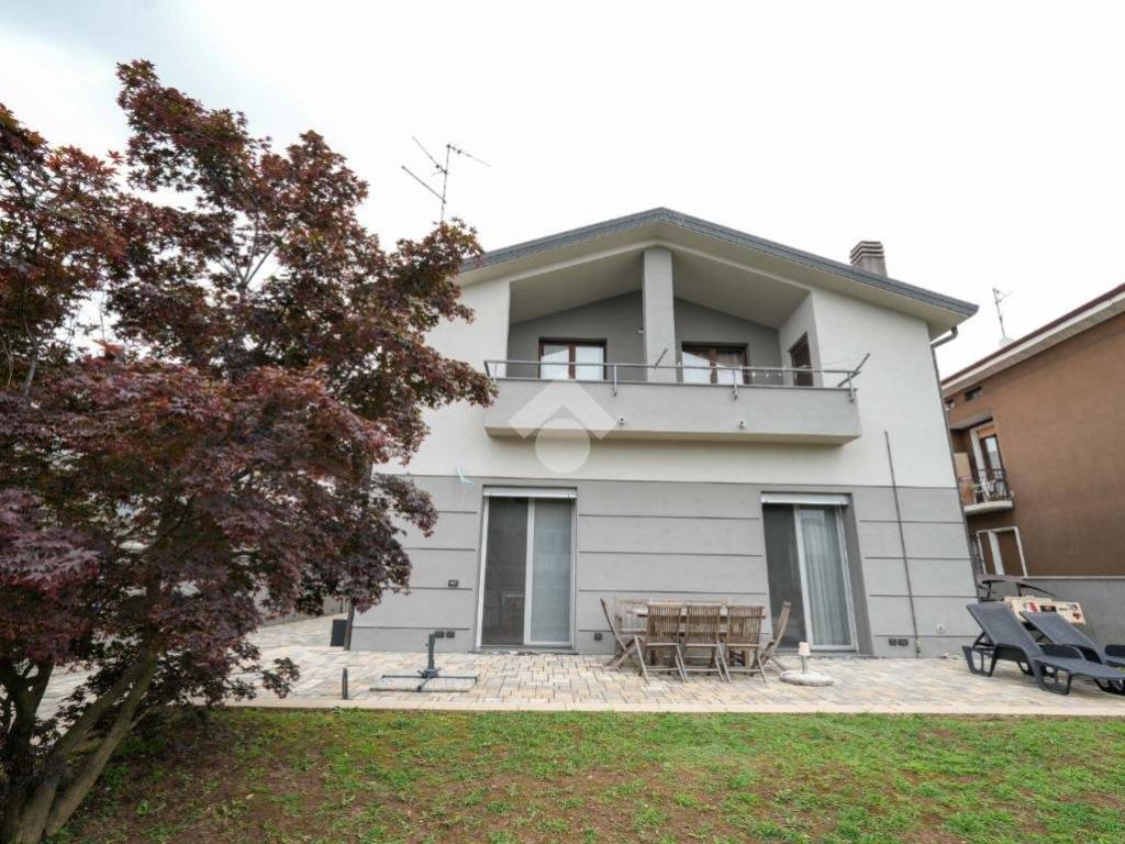 Villa a Sovico in Vicolo Alessandro Manzoni, 8 - Foto 2