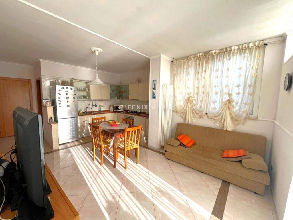 Appartamento a Acquaviva picena in VIA GALILEO GALILEI, 7 - Foto 4