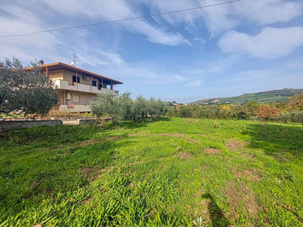 Terreno a Casoli in Contrada Vicenne - Foto 3