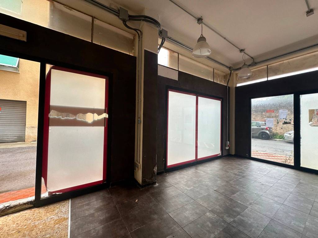 Immobile a Finale ligure in Via delle Azalee - Foto 2