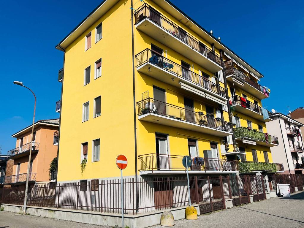 Appartamento a Lodi in Via Filippo Terzaghi, 6 - Foto 2