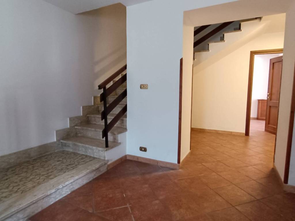 Villa a Ceccano in Via San Francesco d'Assisi, 107 - Foto 4