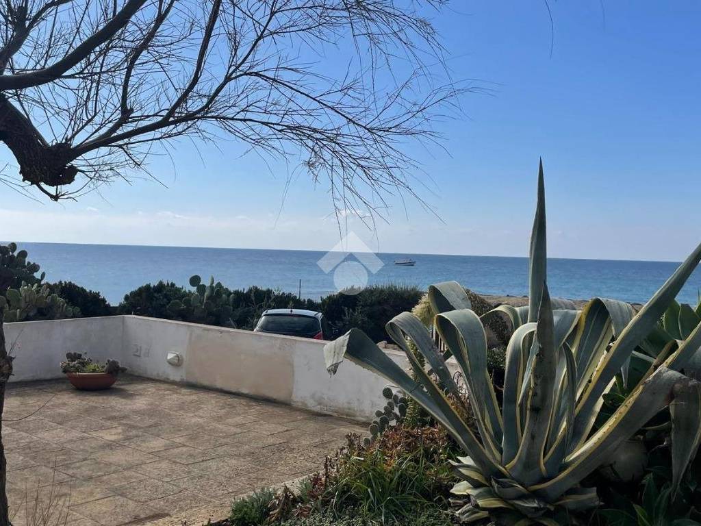 Villa a Taviano in Via Belvedere, 27 - Foto 3