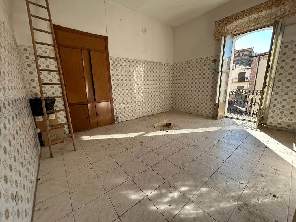 Appartamento a Larino in Corso Andrea Magliano, 69 - Foto 2