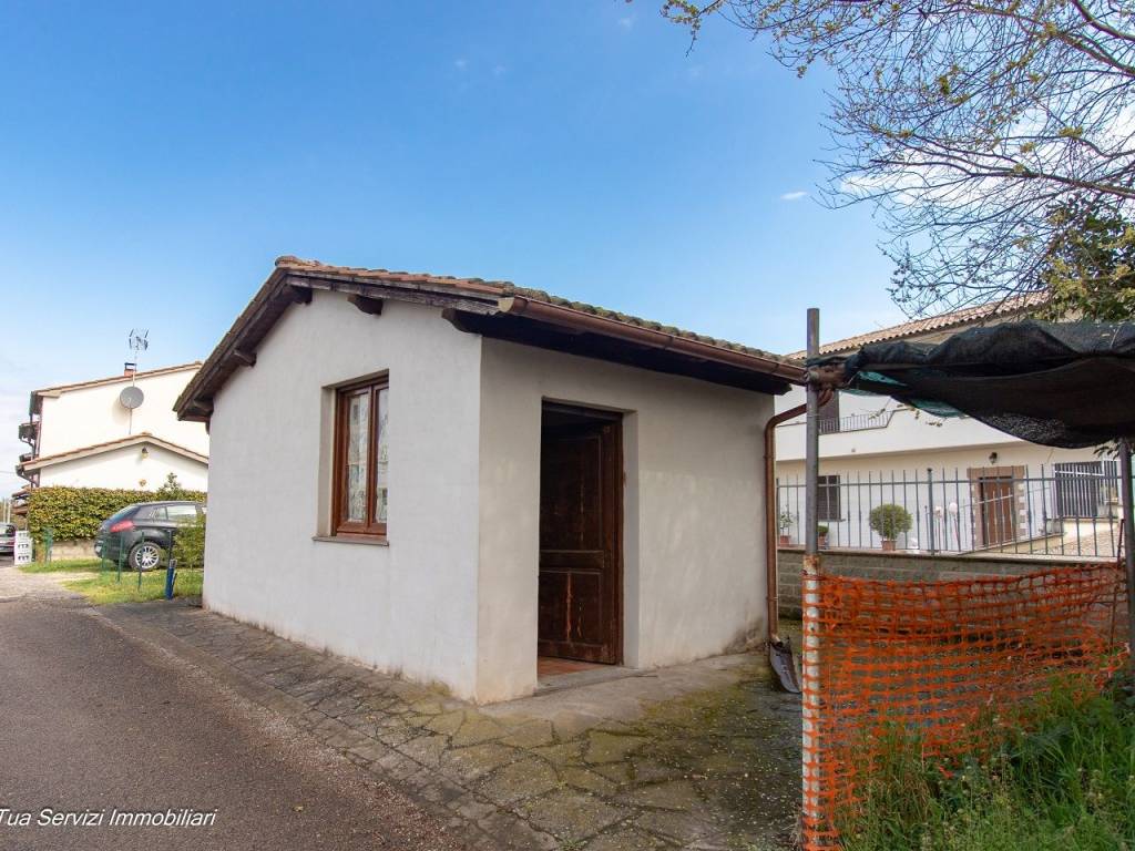 Appartamento a Graffignano in Poggio del castagno - Foto 4