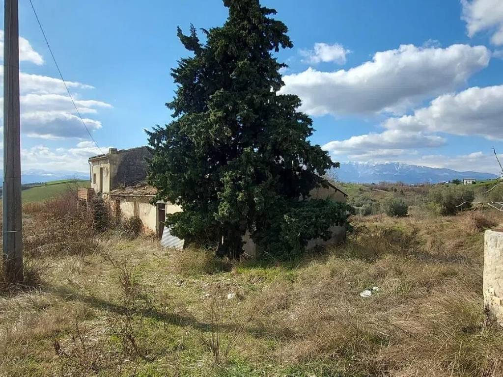 Terreno a Castel frentano in Contrada Vallone Del Lago S.N.C. - Foto 2
