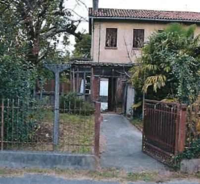 Casa indipendente a Treviso in via Giuseppe e Vincenzo Bindoni - Foto 3