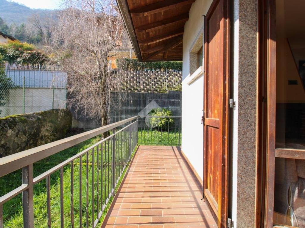 Casa indipendente a Agnosine in Via Guglielmo Marconi - Foto 3