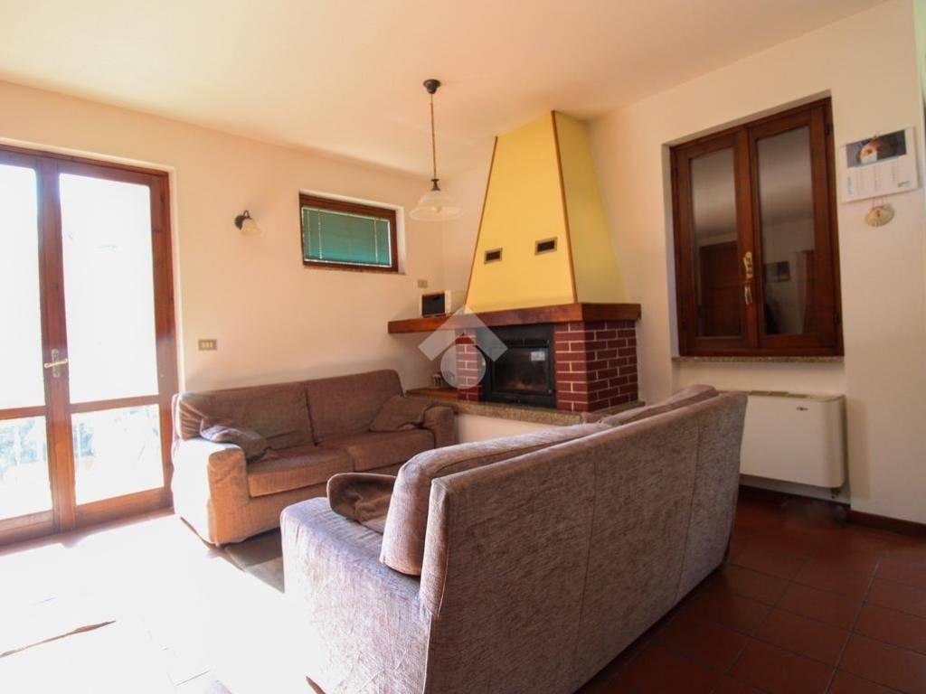 Casa indipendente a Agnosine in Via Guglielmo Marconi - Foto 5